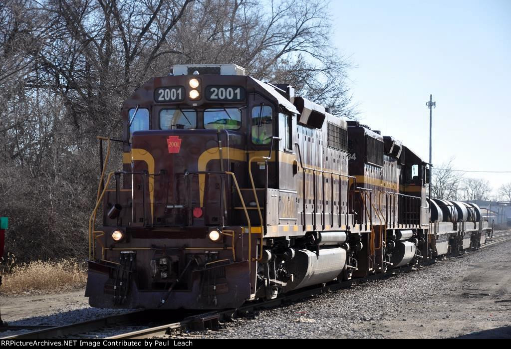 Transfer eases east approaching the Belt Line connection